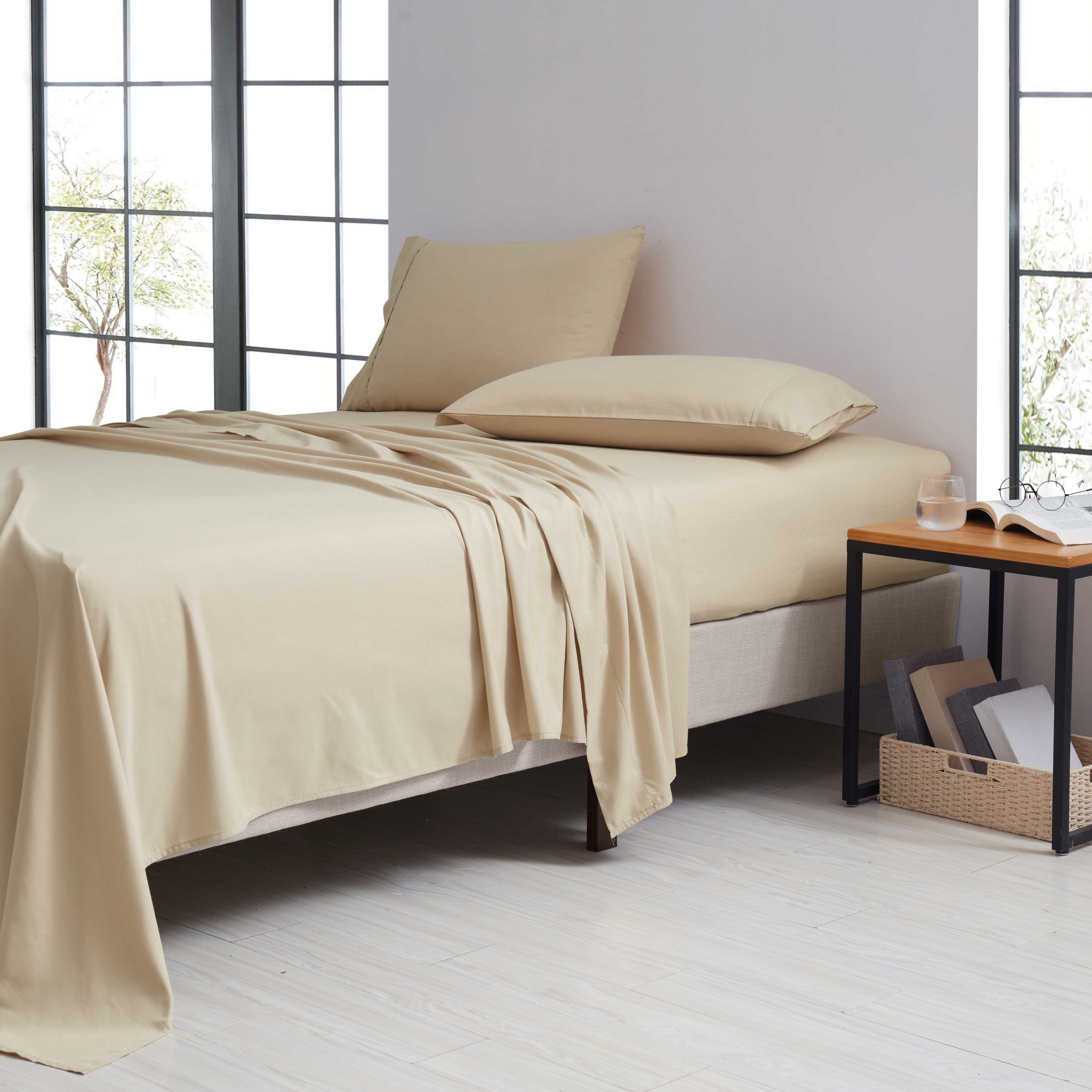 Bamboo 1800 Thread Count 4 Piece Luxury Solid Sheet Set. - Bed Bath Fashions