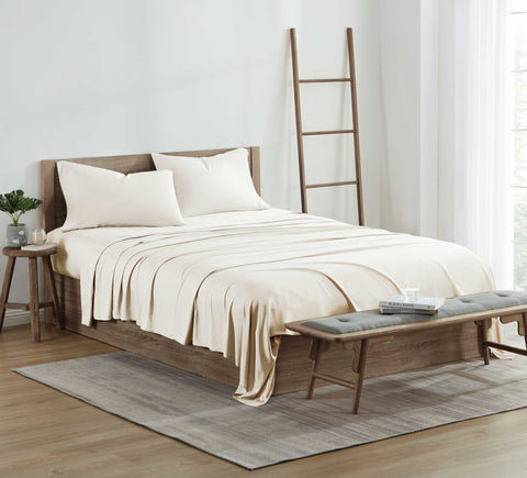 Kathy Ireland 300 Thread Count 100% Bamboo Sheet Set. Kathy Ireland 300 Thread Count 100% Bamboo Sheet Set.