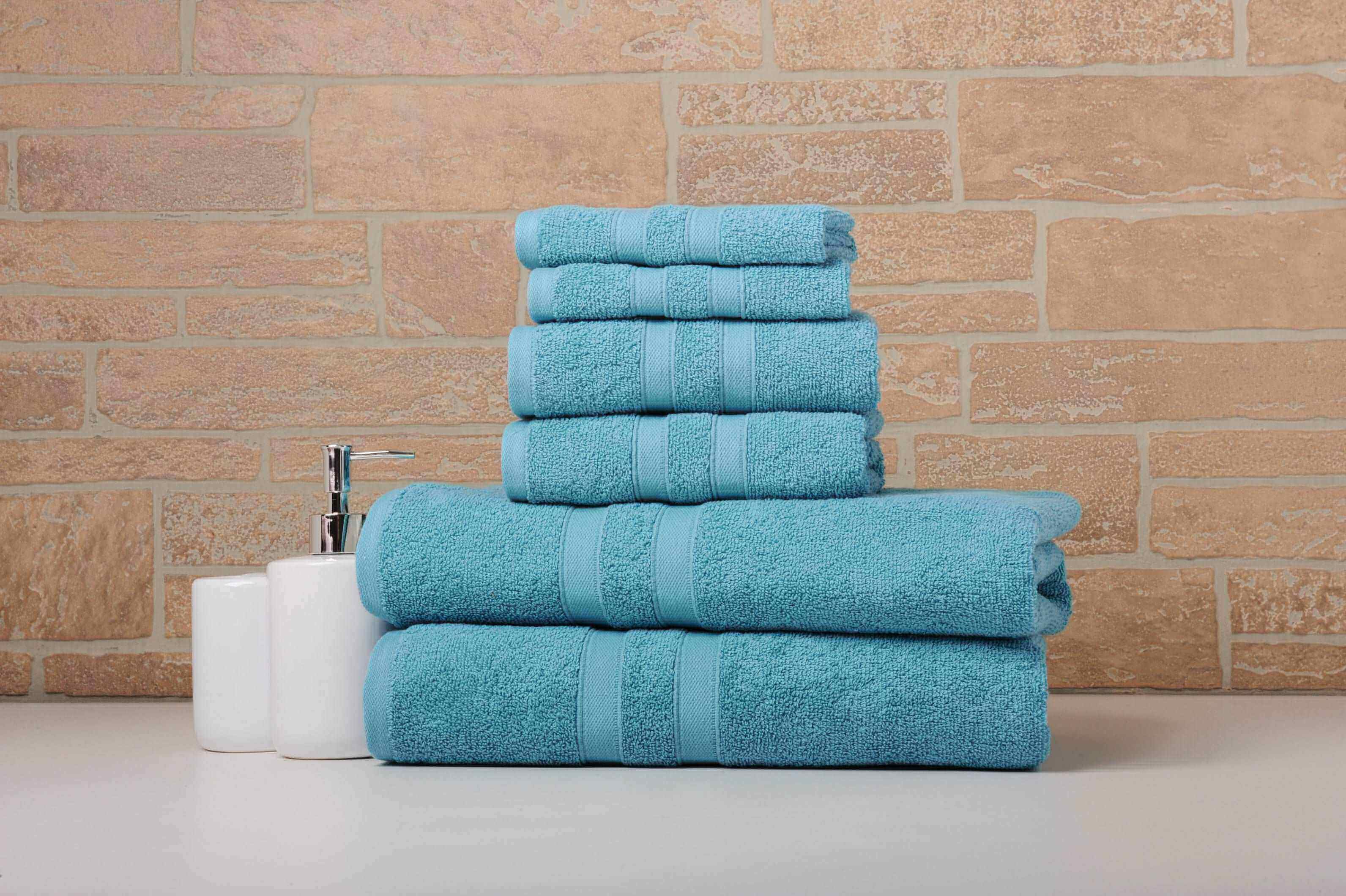 Solid Teal Colour of 6 Piece Egyptian Cotton Towel Set Solid Teal Colour of 6 Piece Egyptian Cotton Towel Set