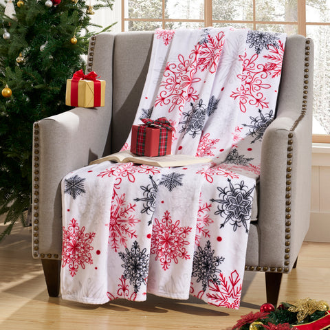 Kathy Ireland Holiday Print Plush Flannel Throw Blanket