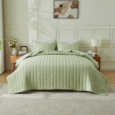 3-Piece Seersucker Textured Quilt & Sham Set