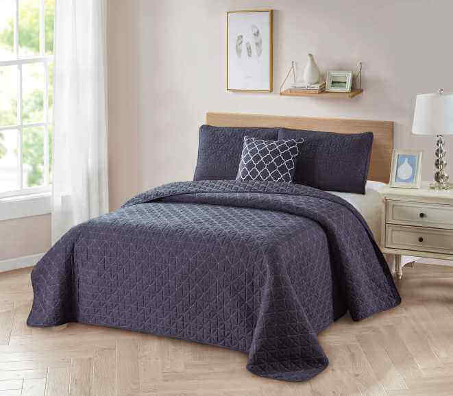 Bibb Home 4 Piece Solid Quilt Set with Cushion in dark grey
