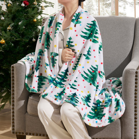 Kathy Ireland Holiday Print Plush Flannel Throw Blanket