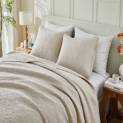 Patina Vie 3 Piece 100% Cotton Stitched Embroidered Quilt Set